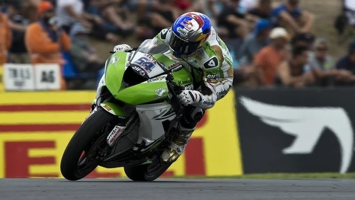 Supersport Thailandia 2015: Sofuoglu in pole su Cluzel e Smith