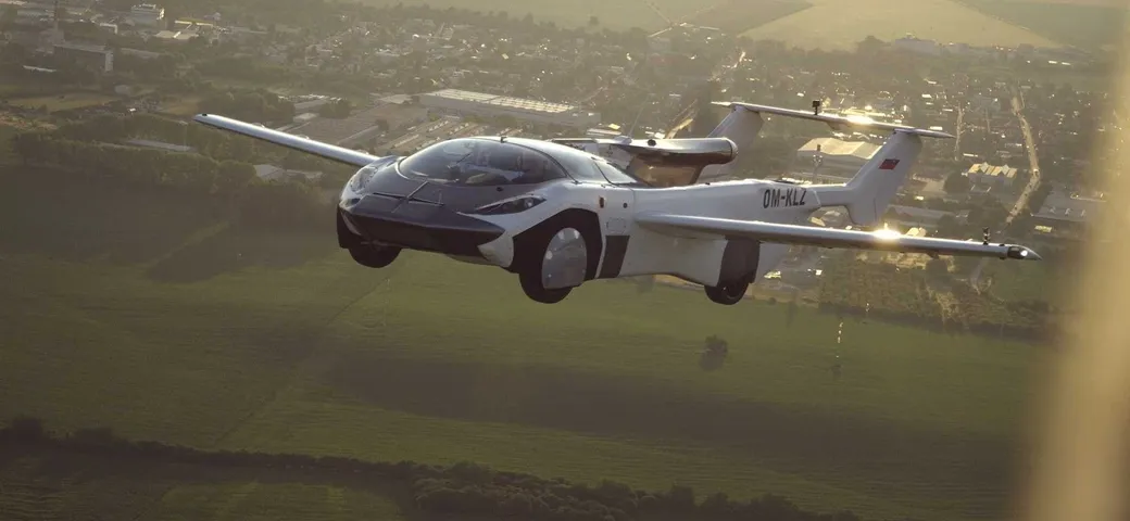 L'auto volante sempre più vicina: ottiene l’ok definitivo per volare in Slovacchia