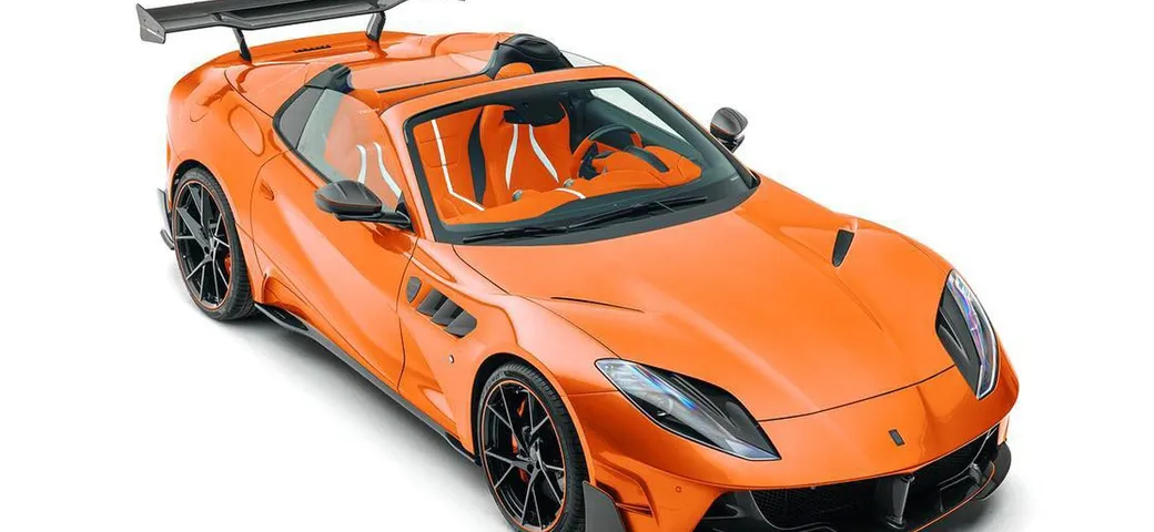 Mansory svela la Ferrari Stallone GTS arancione