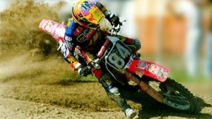 Alex Puzar grave dopo una caduta in allenamento