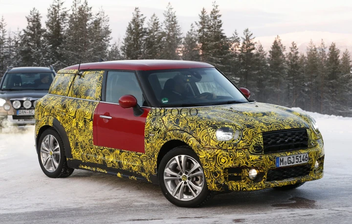 Foto spia Mini Countryman