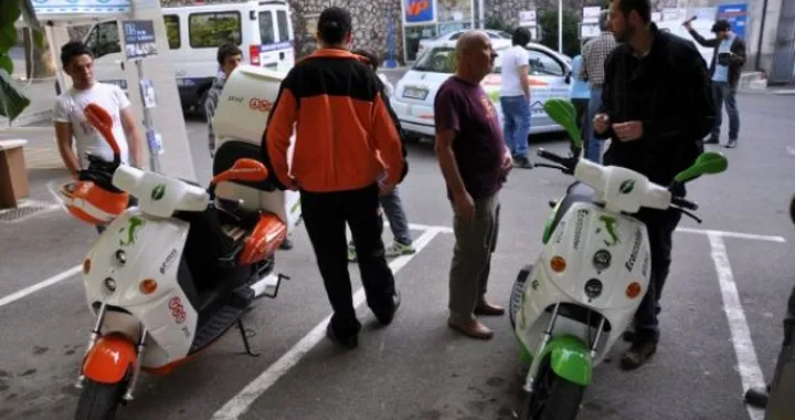 Corrente in Movimento: veicoli elettrici protagonisti sulla pista di Monza